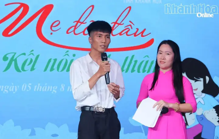 Chương trình “Mẹ đỡ đầu”: trao 200 suất học bổng cho trẻ em mồ côi tỉnh Khánh Hòa – ảnh 4