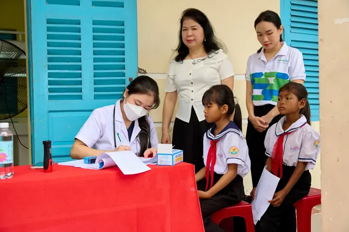 Khám sức khỏe cho trẻ em