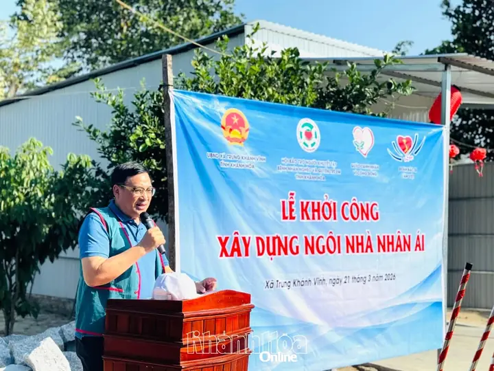 Khởi công “Ngôi nhà nhân ái” cho hộ nghèo xã Trung Khánh Vĩnh – ảnh 2